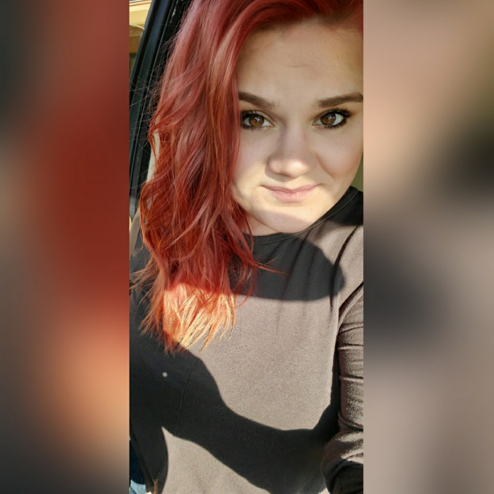Meet your Posher, Lauren